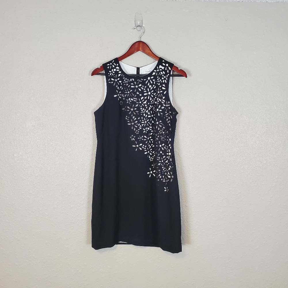 Calvin Klein Black Floral Laser Cut Out Sheath Dress With White Lining Size 8